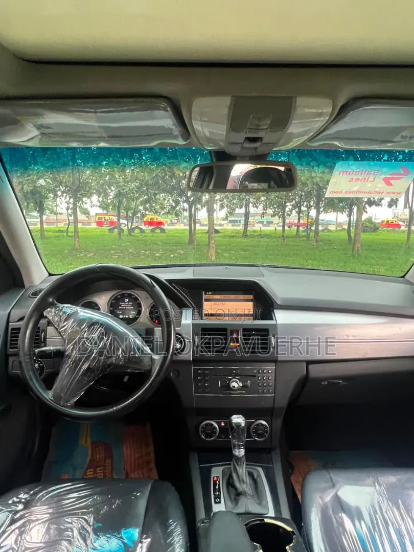 Mercedes-Benz GLK-Class 2010 Black