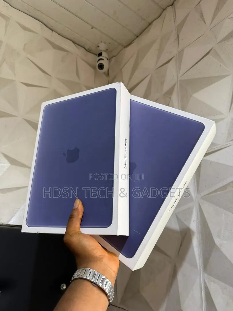 New Laptop Apple MacBook Neo 2026 8GB SSD 256GB