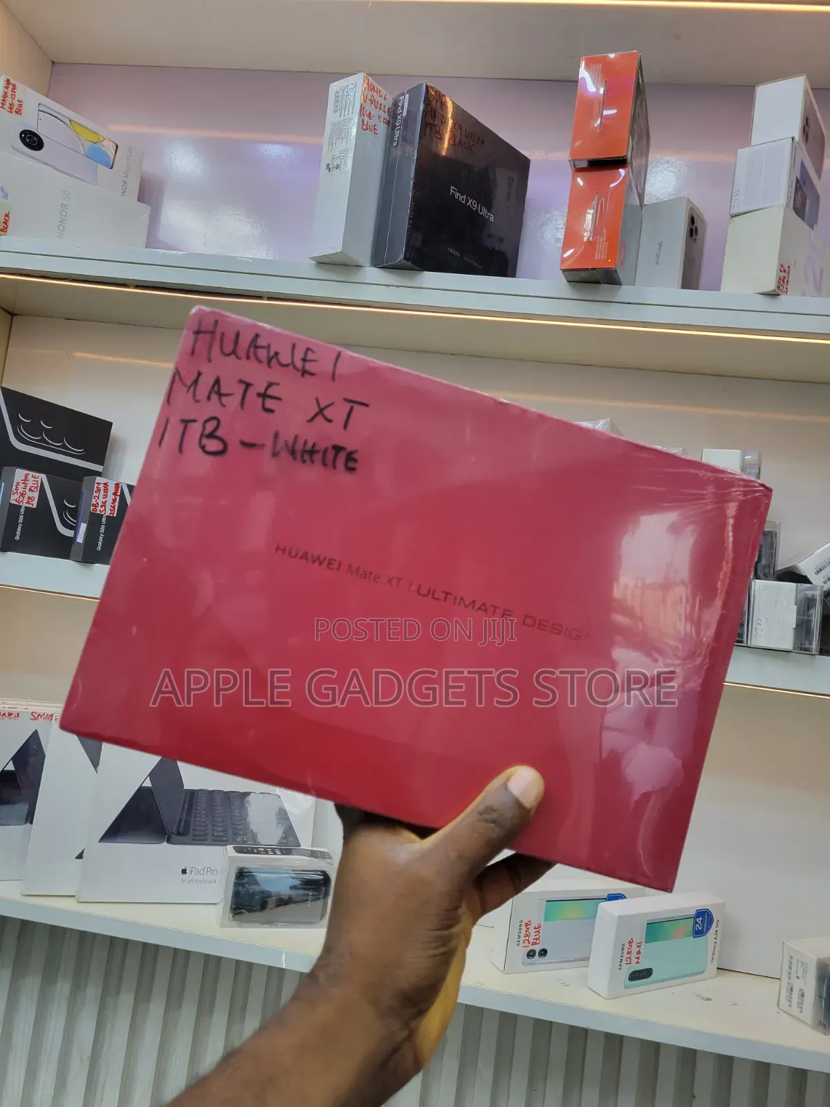 New Huawei Mate XT Ultimate Design 1 TB Black