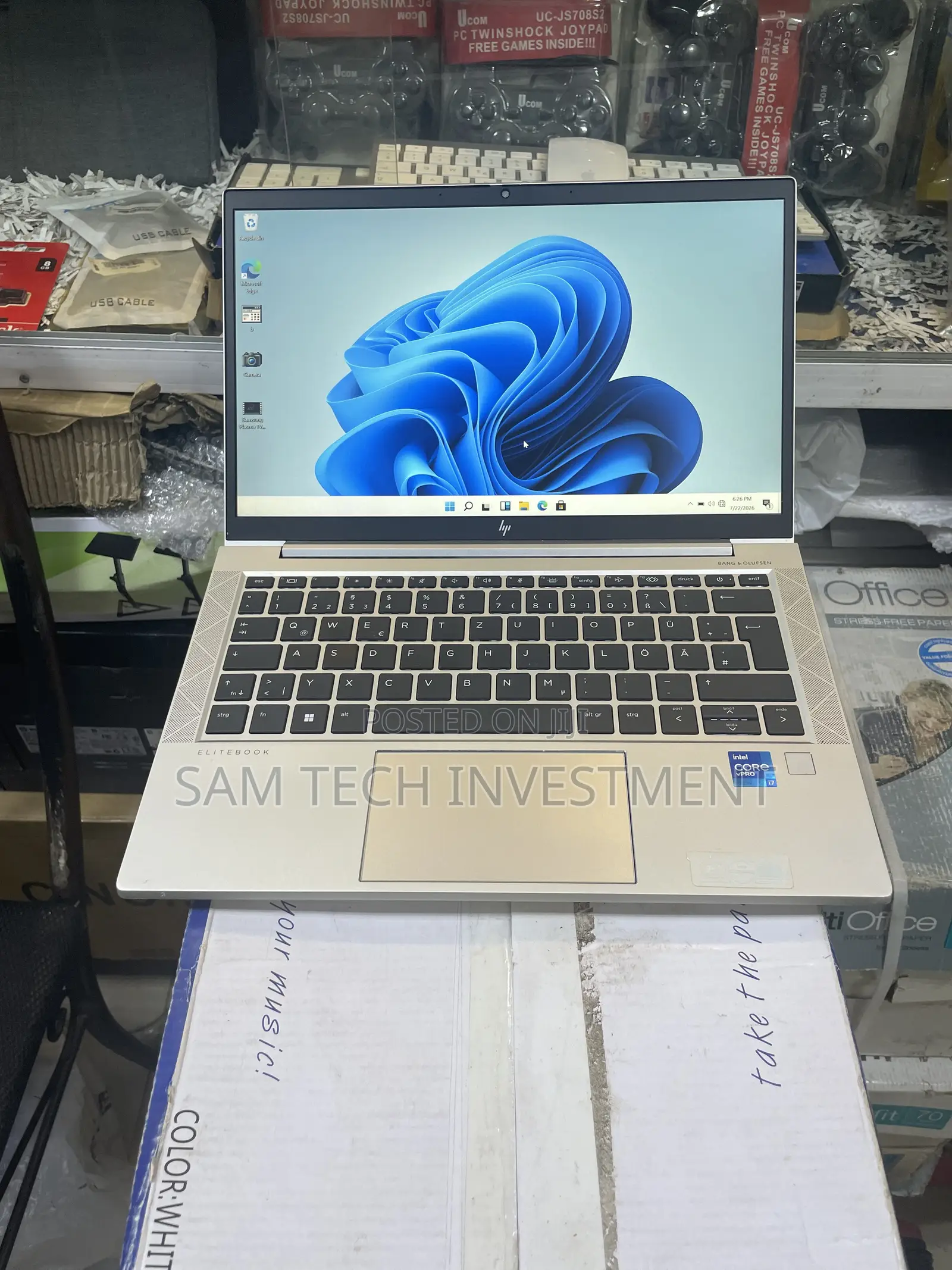 Laptop HP EliteBook 830 G8 16GB Intel Core i7 SSD 512GB