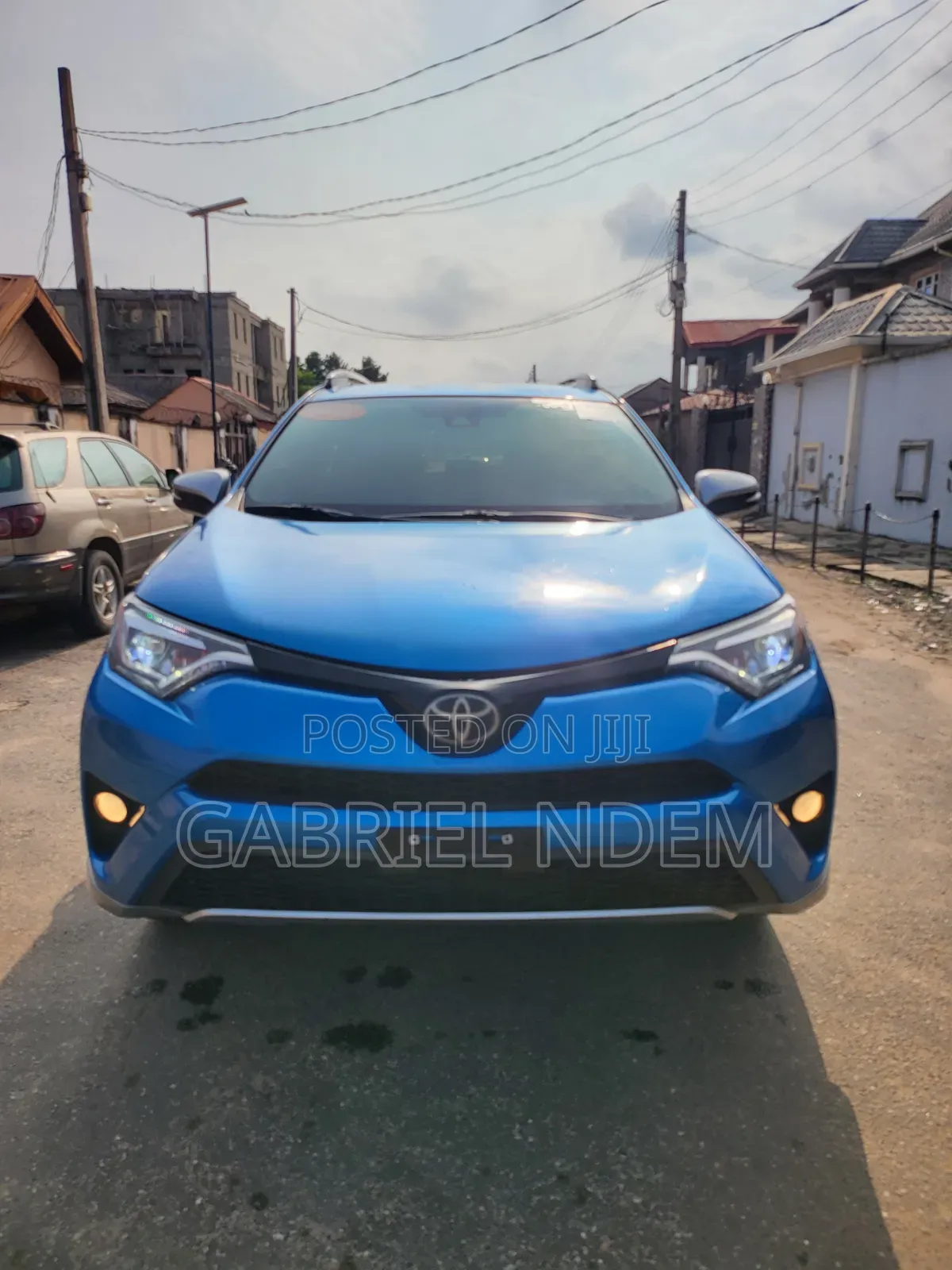 Toyota RAV4 2018 Blue