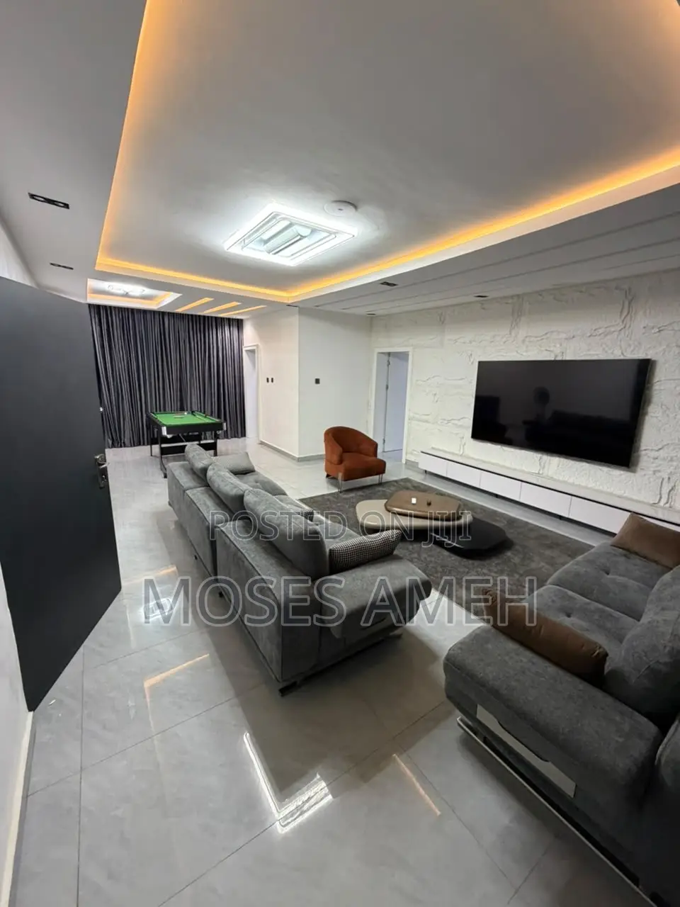 3bdrm Block of Flats in Wuye for rent