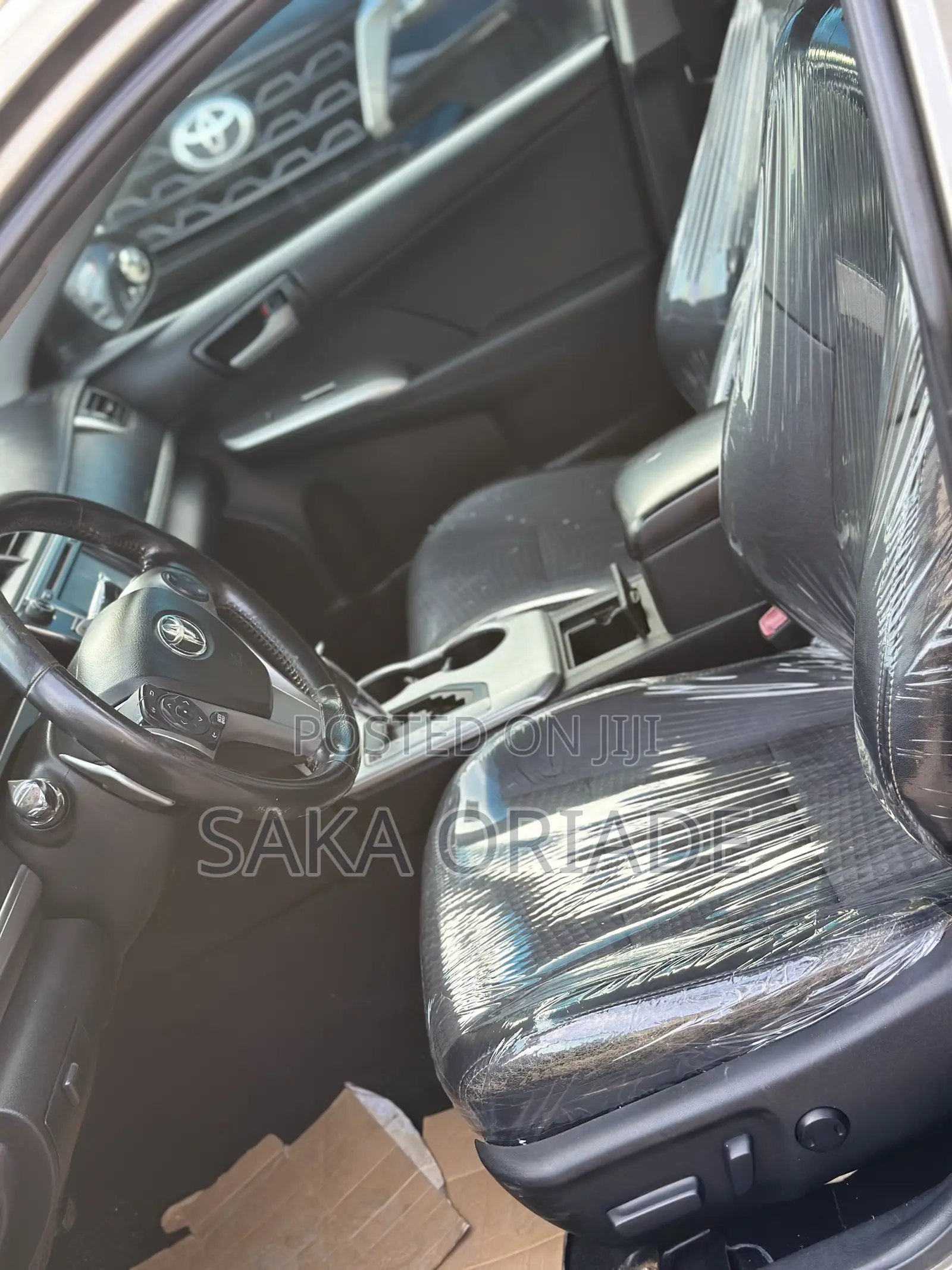 Toyota Camry 2014 Gold