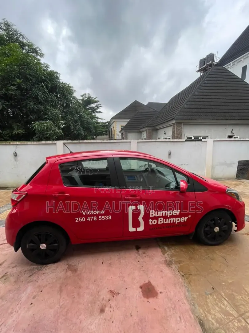 Toyota Yaris 2018 Maroon