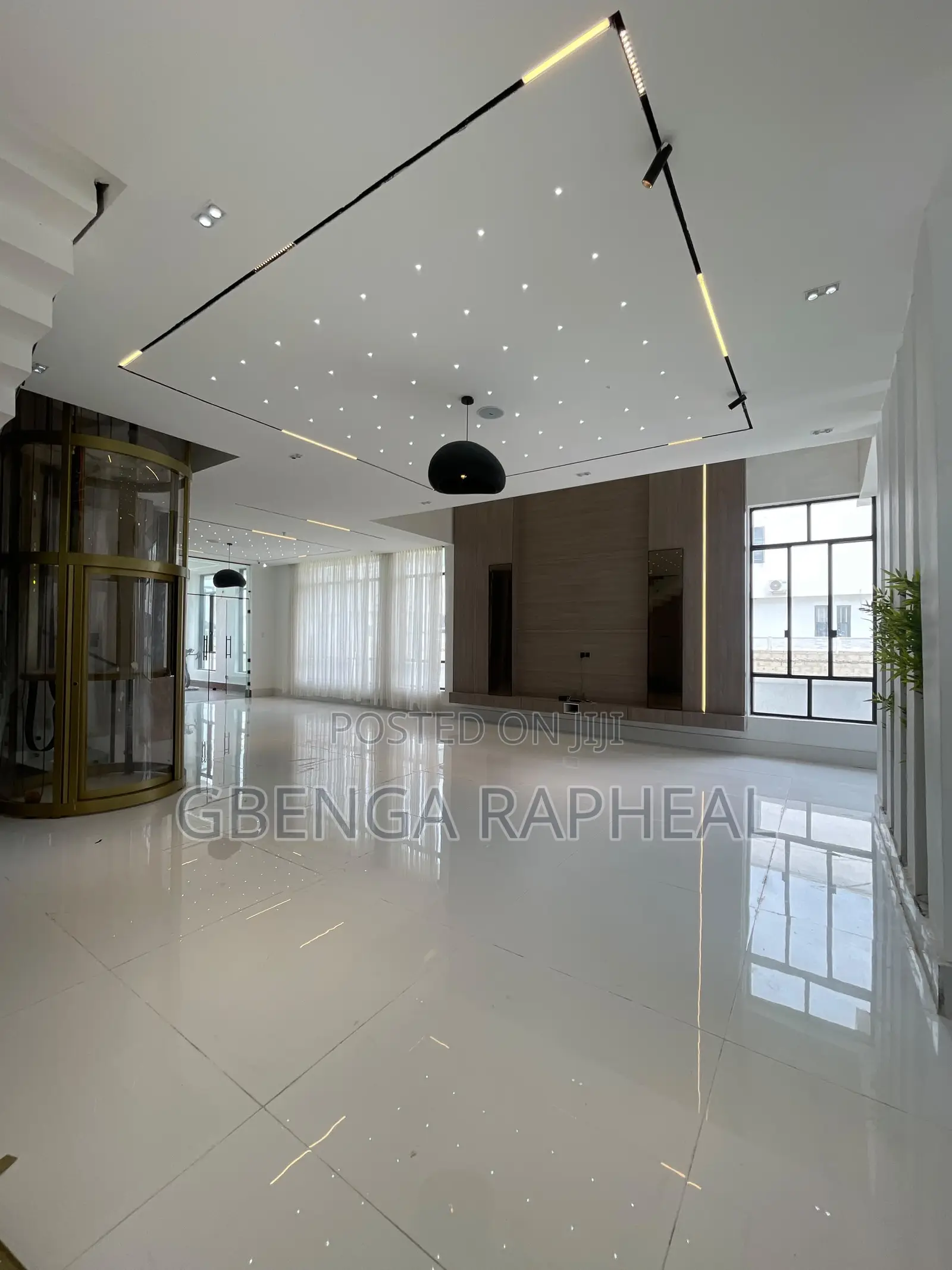 5bdrm Duplex in Chevron, Lekki for sale