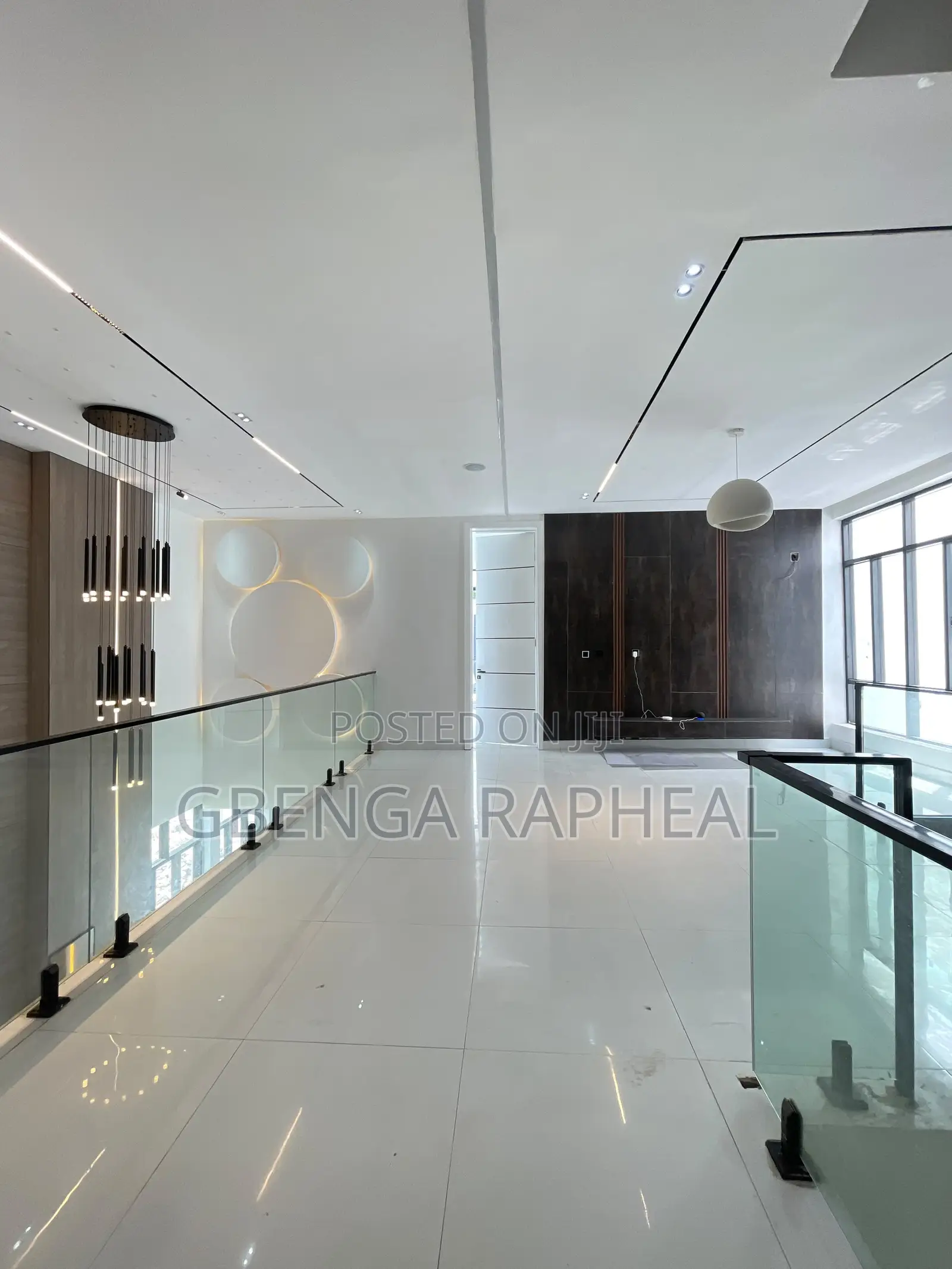 5bdrm Duplex in Chevron, Lekki for sale