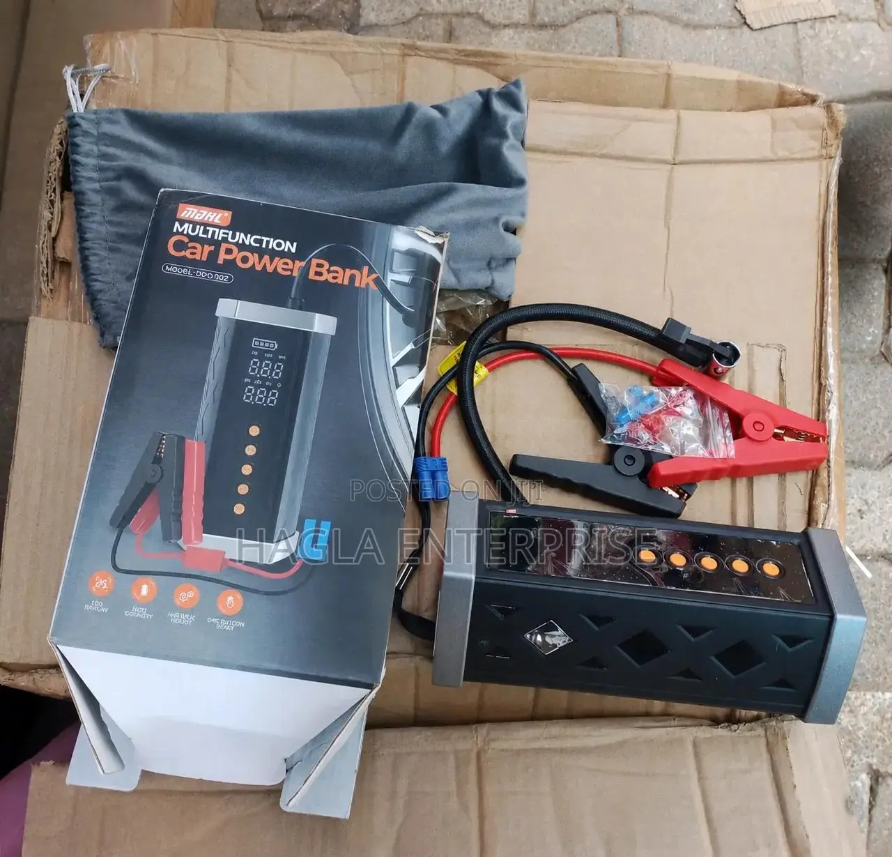 Portable Multifunction Car Power Bank/Jump Starter Kit.