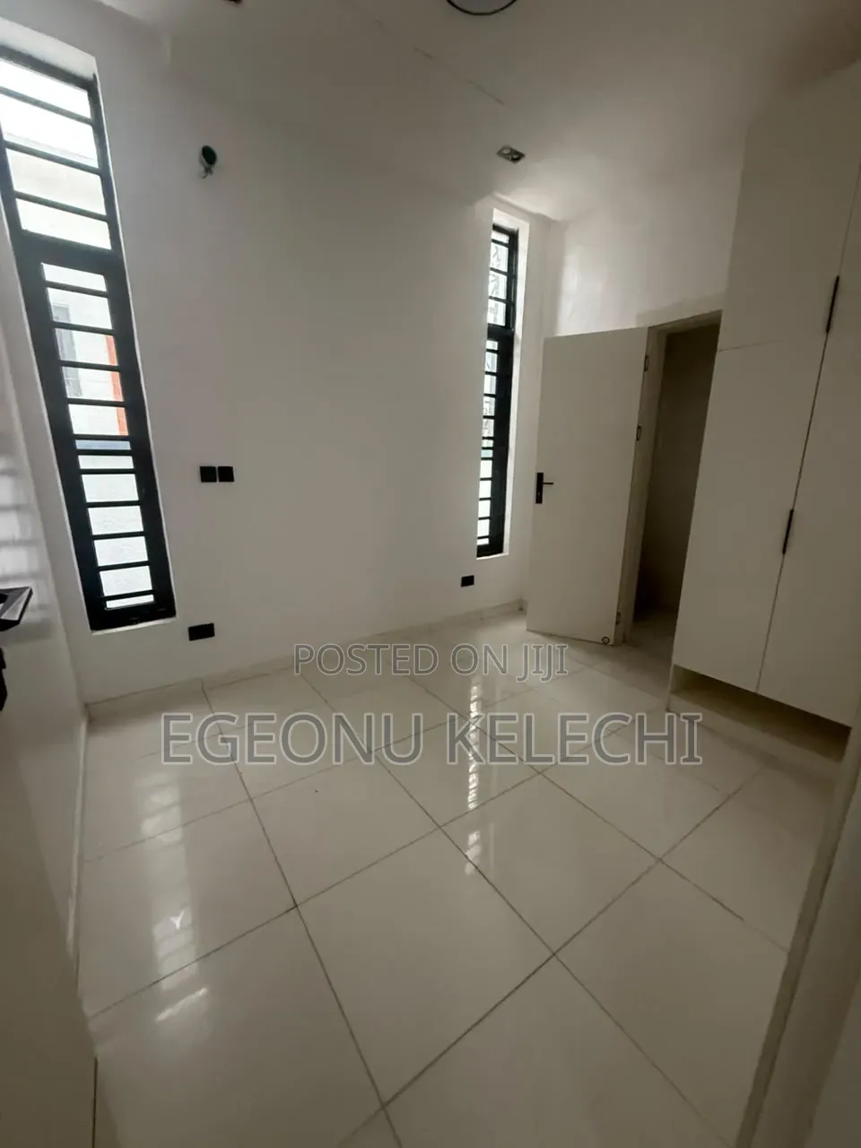 5bdrm Duplex in Abraham Adesanya for sale