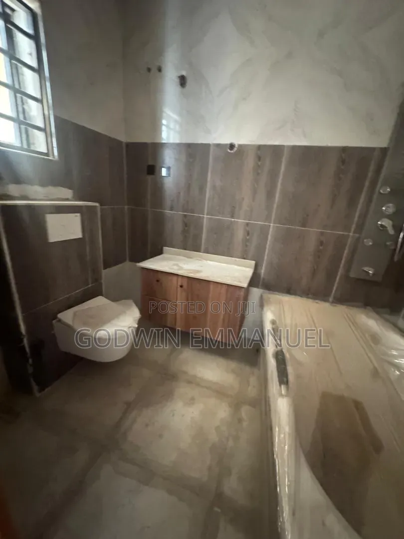 4bdrm Duplex in Gilmore, Jahi for rent