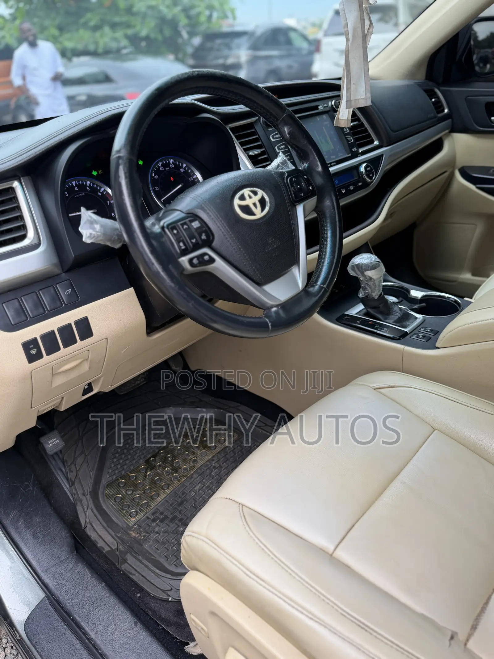 Toyota Highlander XLE V6 4x4 (3.5L 6cyl 6A) 2016 Green