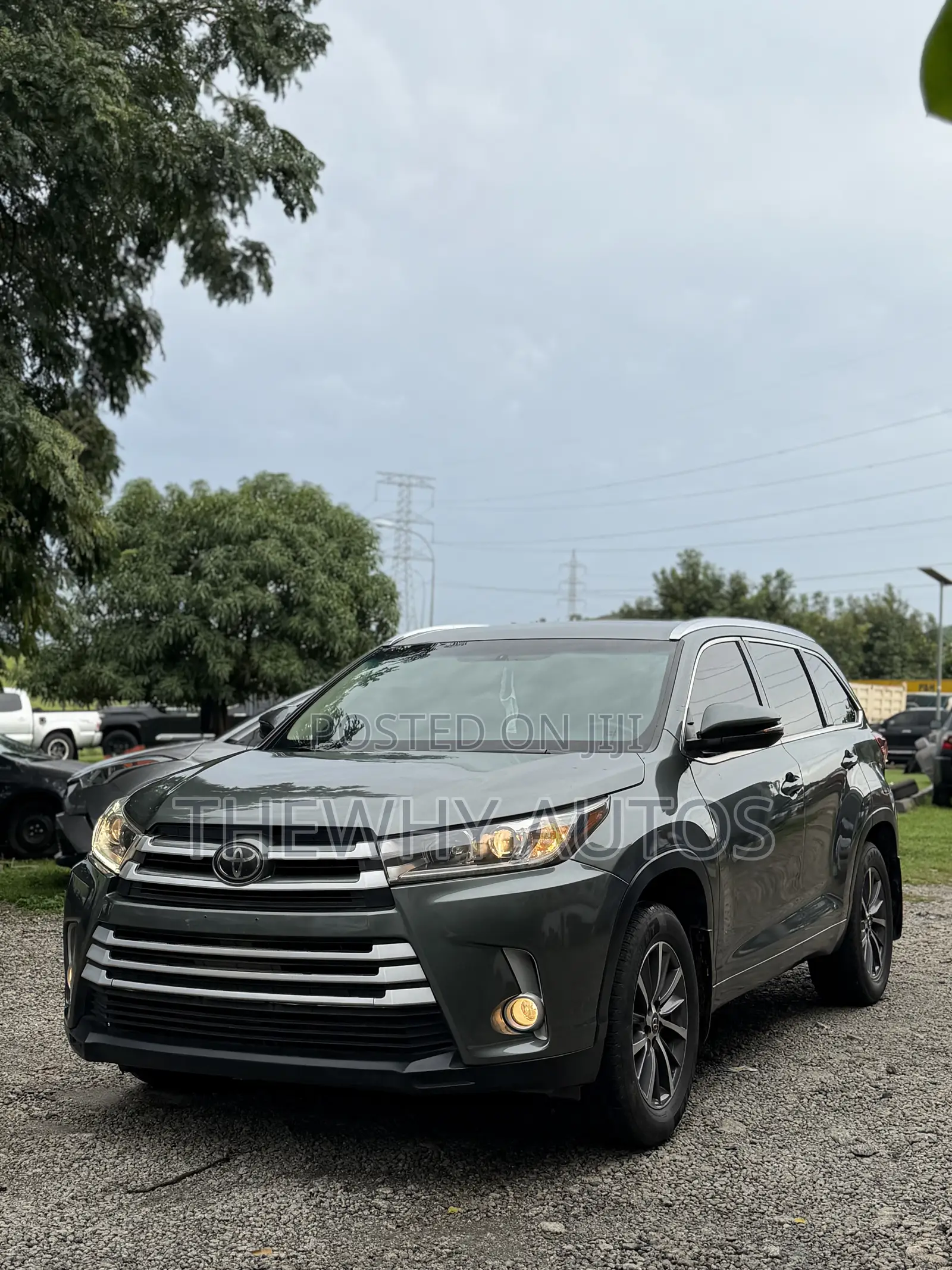 Toyota Highlander XLE V6 4x4 (3.5L 6cyl 6A) 2016 Green