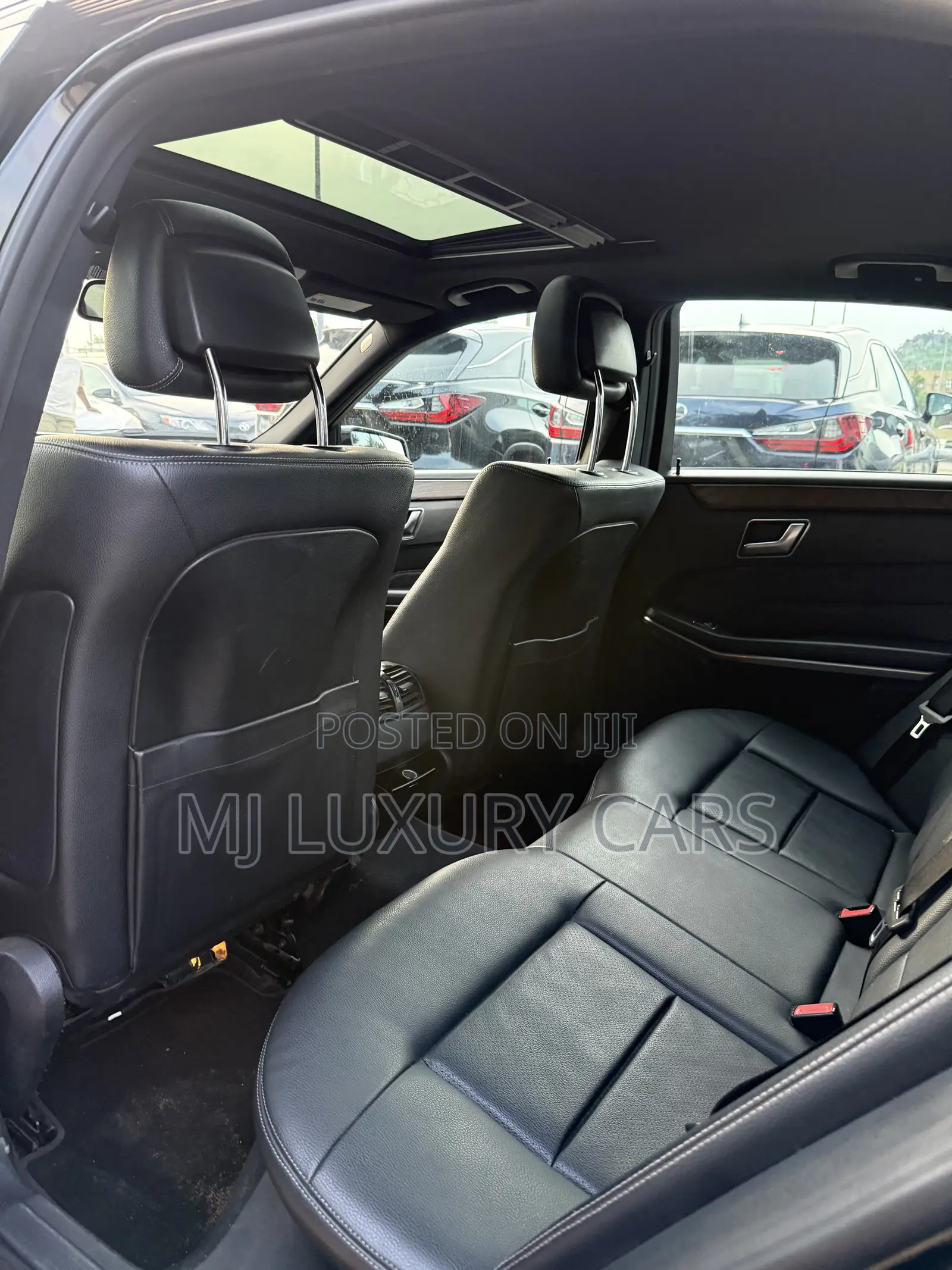 Mercedes-Benz E350 Base 4Matic Sedan AWD (3.5L 6cyl 7A) 2015 Black