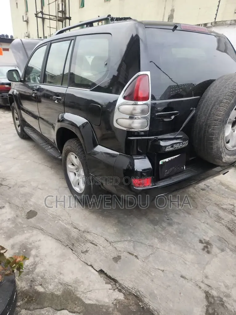 Toyota Land Cruiser Prado 2006 Black