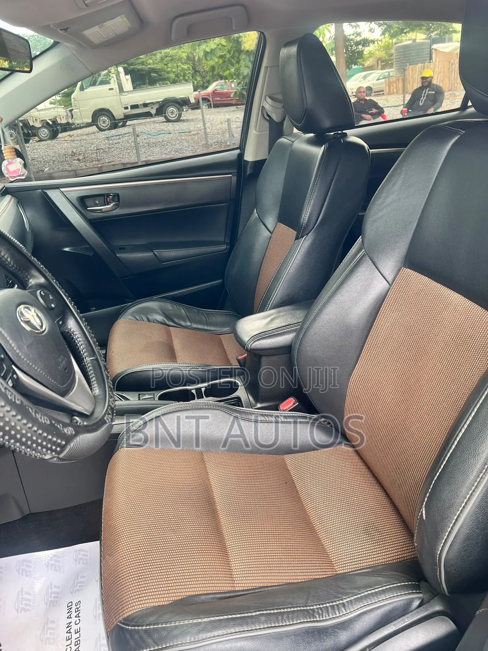 Toyota Corolla S 4dr Sedan (1.8L 4cyl CVT) 2015 Gray