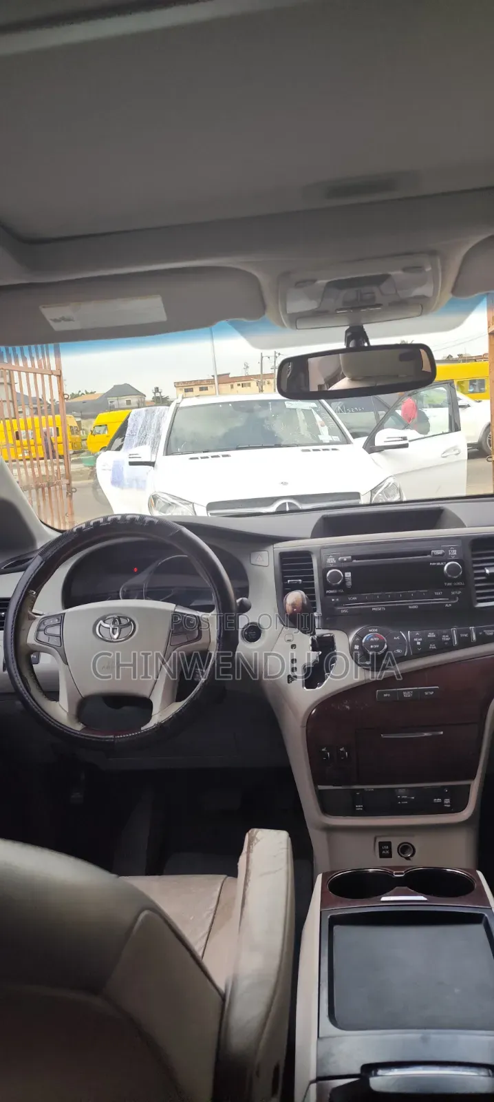 Toyota Sienna 2012 Black