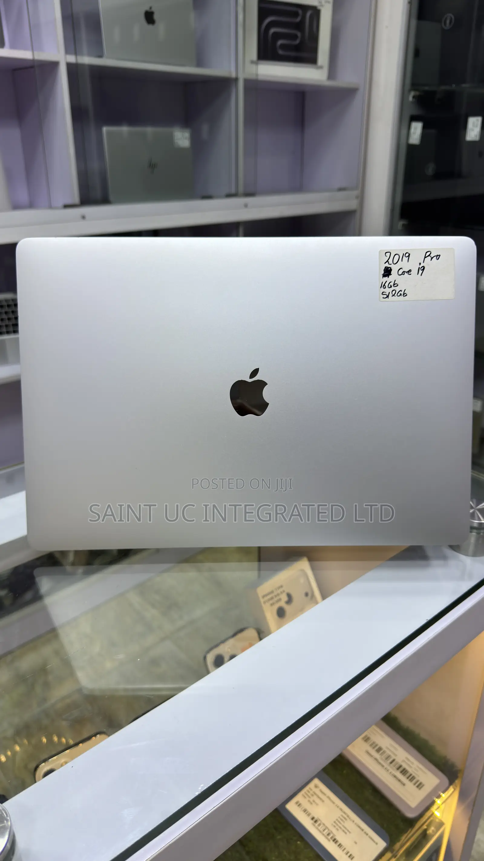 Laptop Apple MacBook Pro 2019 16GB Intel Core i9 SSD 512GB