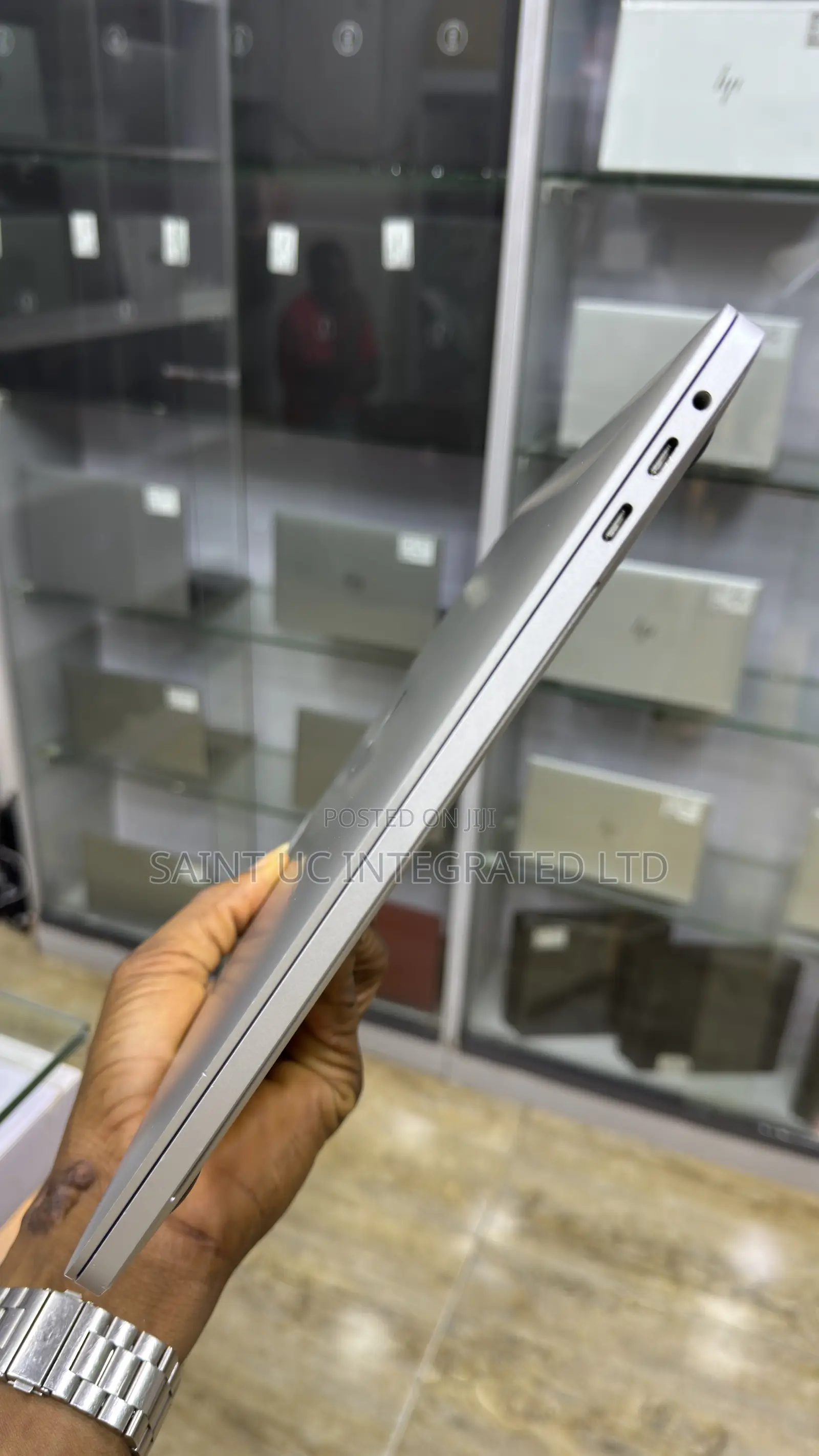Laptop Apple MacBook Pro 2019 16GB Intel Core i9 SSD 512GB