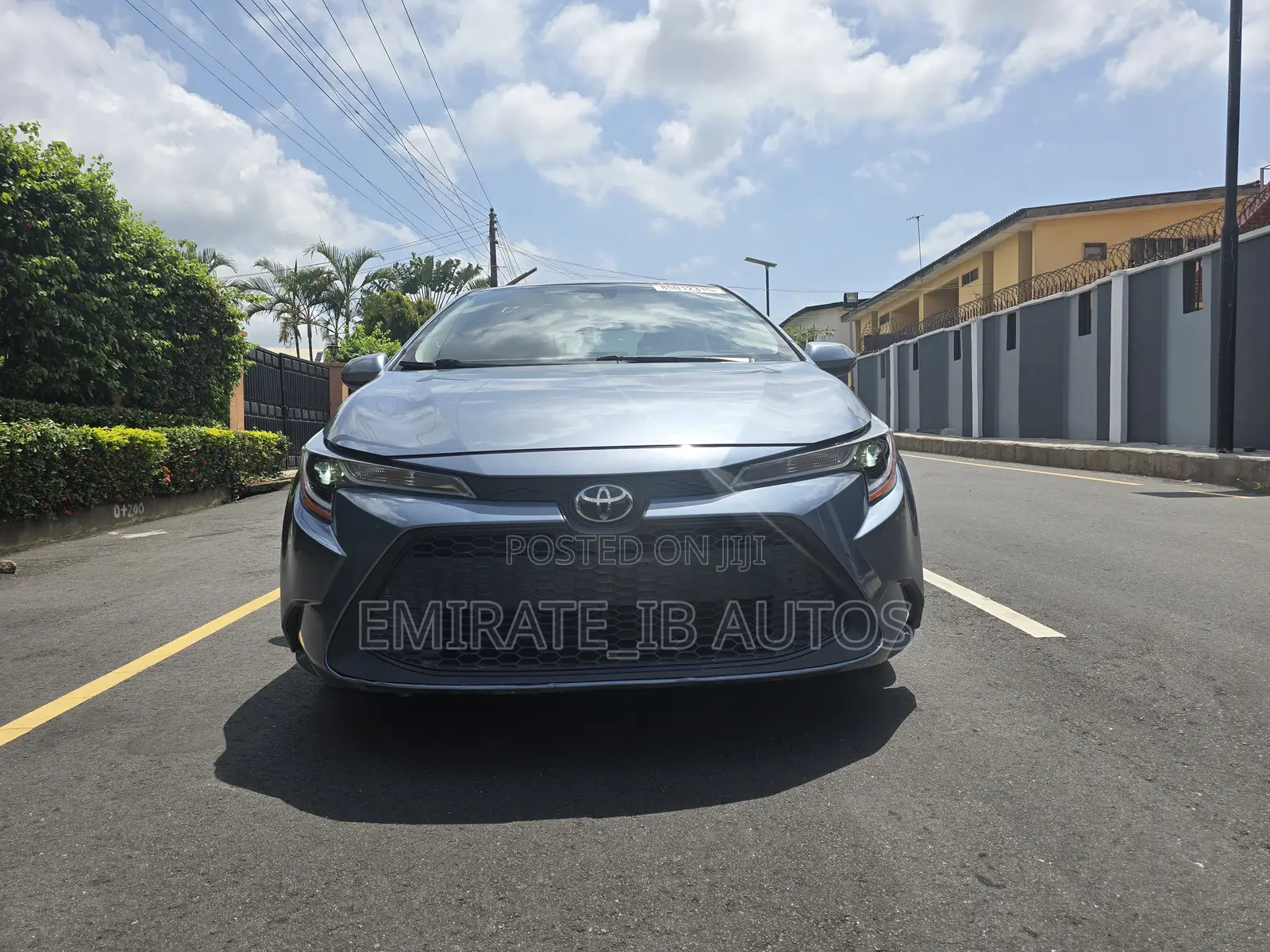 Toyota Corolla LE 2020 Blue