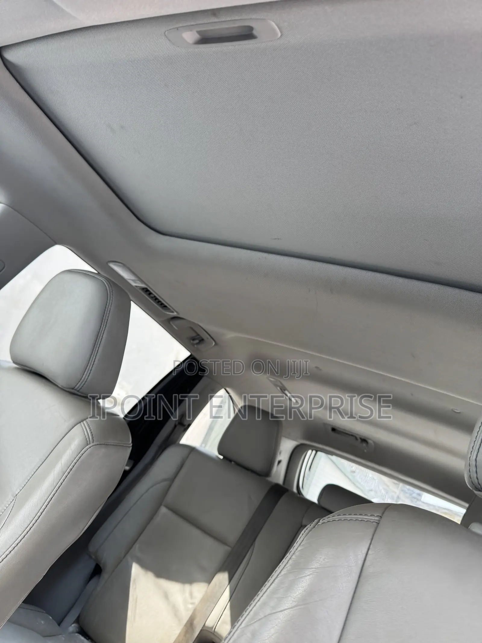 Toyota Highlander XLE 4x4 V6 (3.5L 6cyl 8A) 2018 White