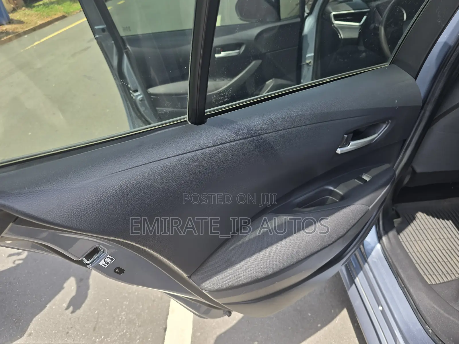 Toyota Corolla LE 2020 Blue