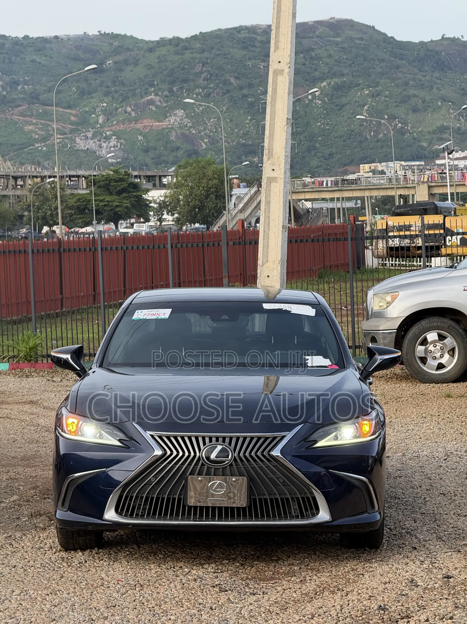 Lexus ES 350 Ultra Luxury 2020 Blue