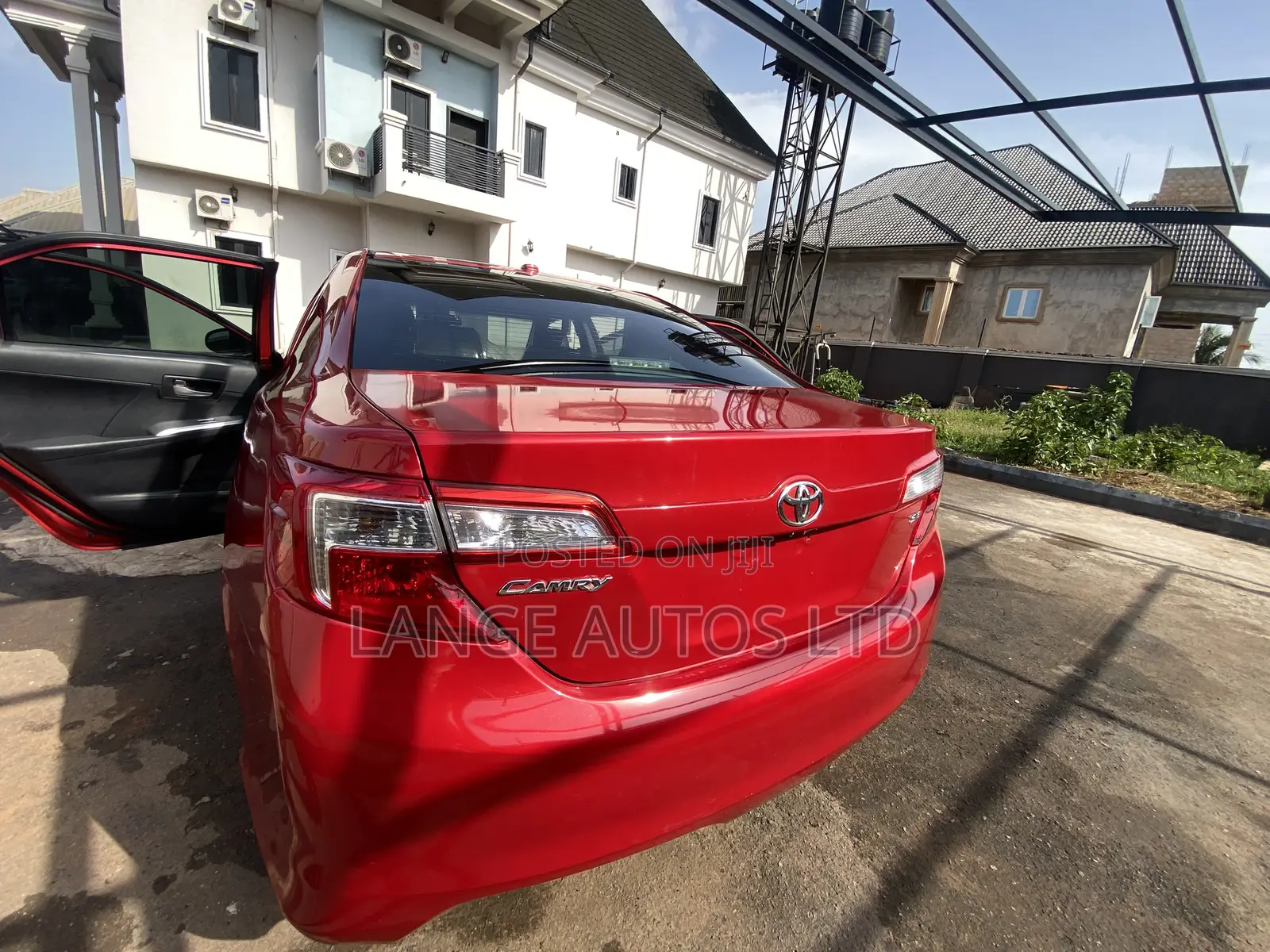 Toyota Camry SE Limited Edition 4dr Sedan (2.5L 4cyl 6A) 2012 Red