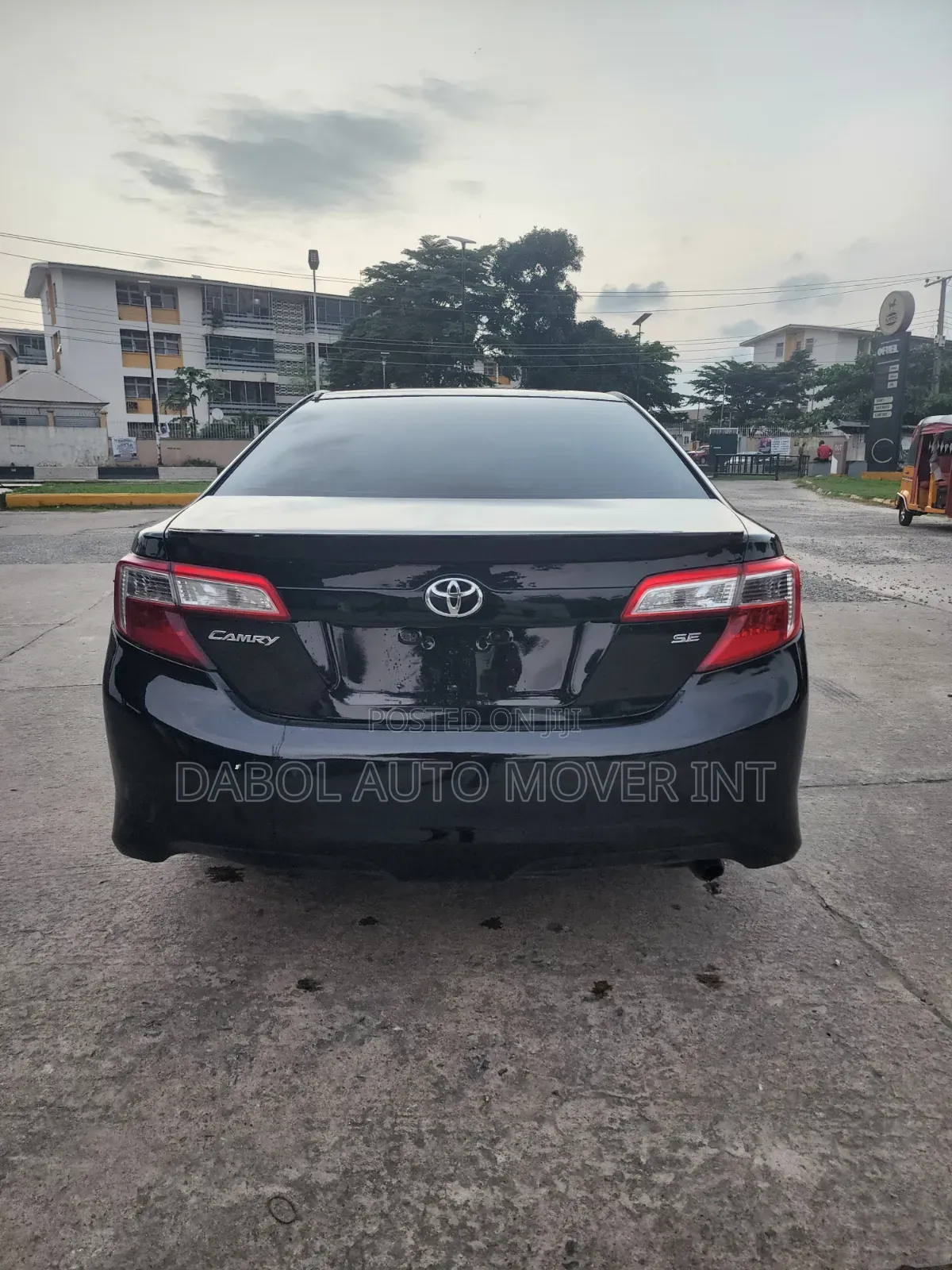 Toyota Camry SE 4dr Sedan (2.5L 4cyl 6A) 2013 Black