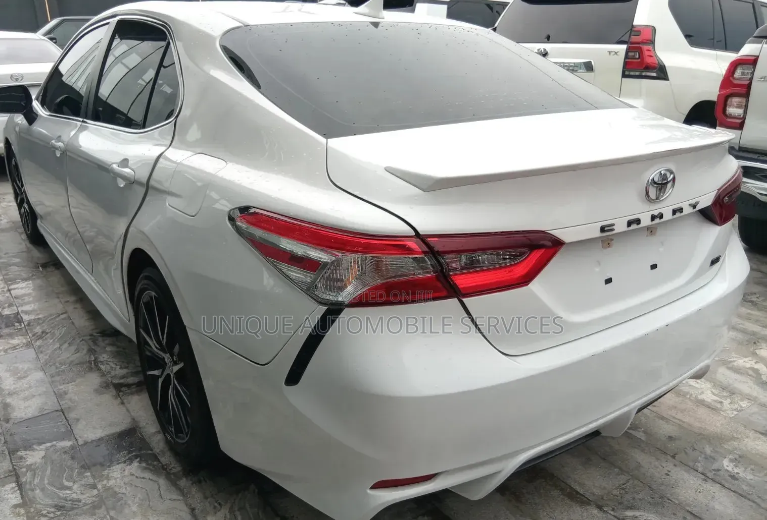 Toyota Camry XSE 2023 Off white
