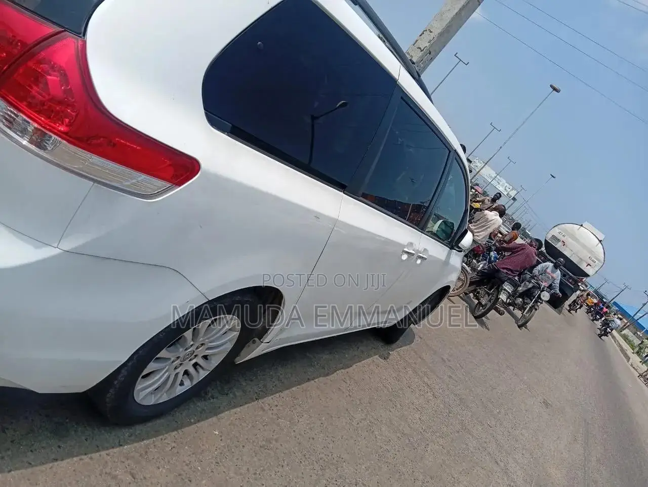 Toyota Sienna 2014 White
