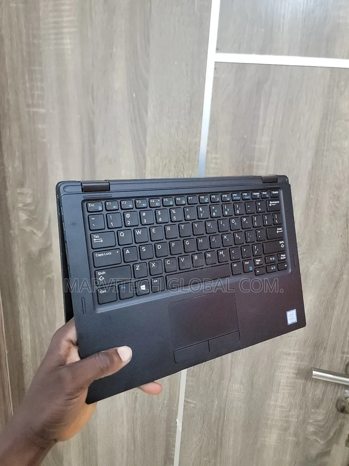 Laptop Dell Latitude 7390 2-in-1 8GB Intel Core i5 SSD 256GB