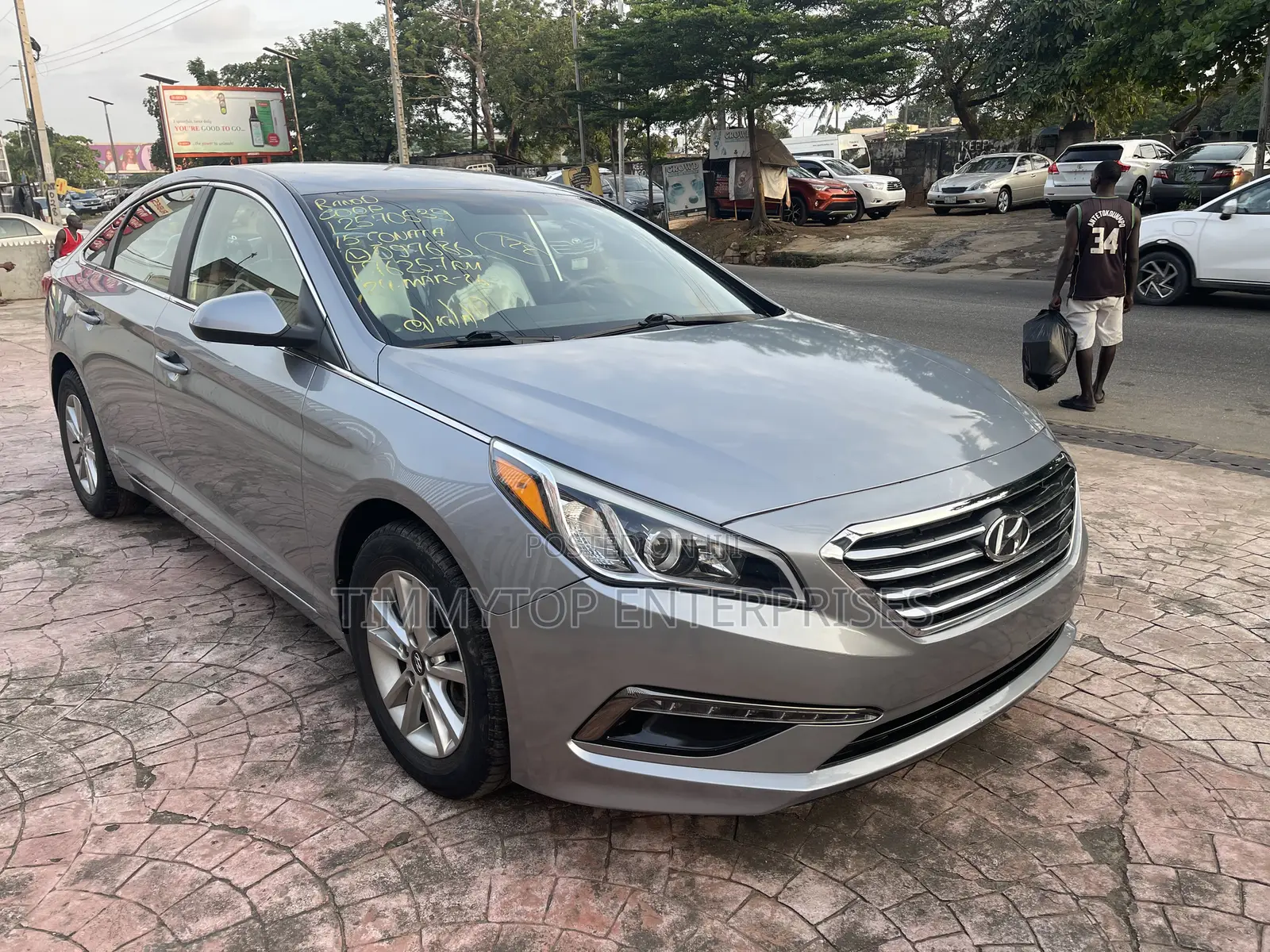 Hyundai Sonata SE 4dr Sedan (2.4L 4cyl 6A) 2015 Silver