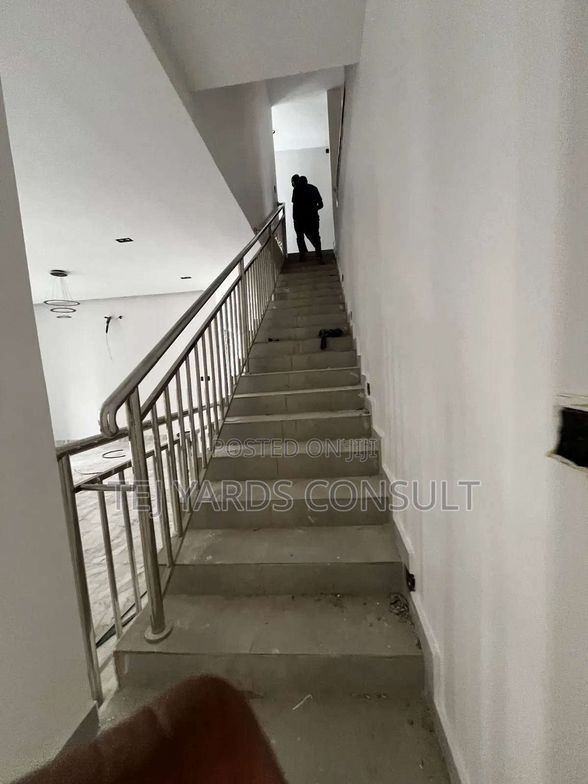 4bdrm Apartment in Adeoye Court, Iseri for sale