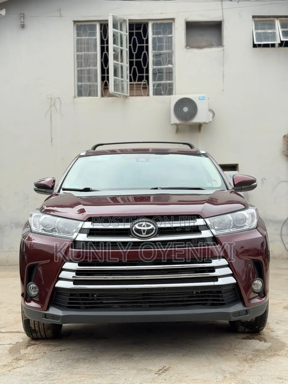 Toyota Highlander XLE 4x4 V6 (3.5L 6cyl 8A) 2018 Burgundy