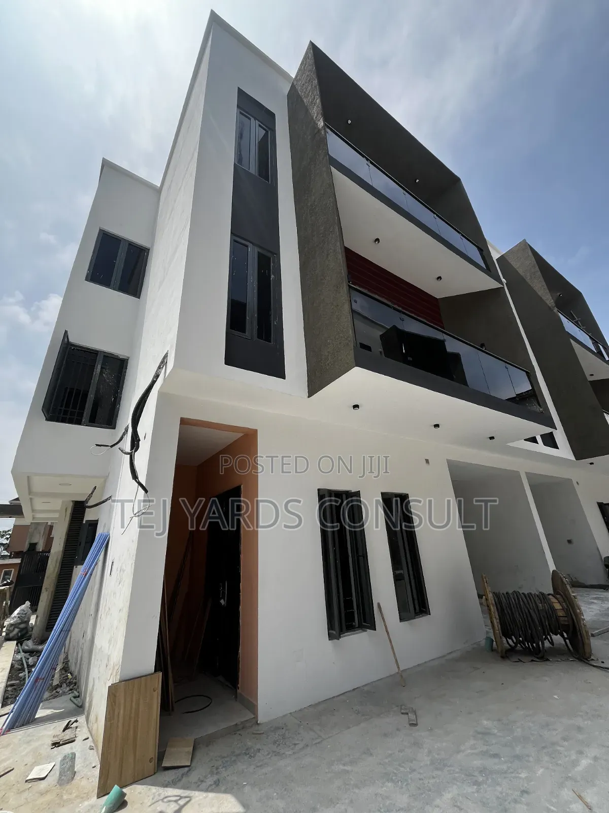 4bdrm Apartment in Harmony Estate, Iseri for sale