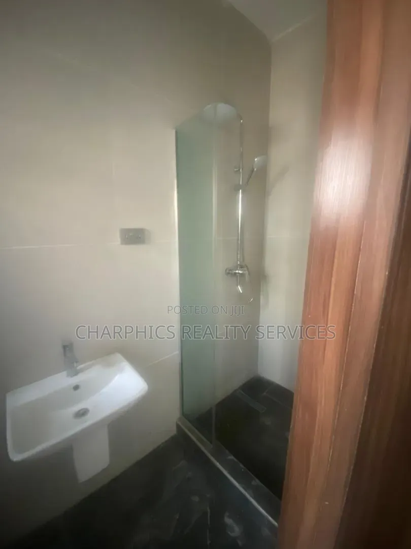 4bdrm Duplex in Ikate for rent