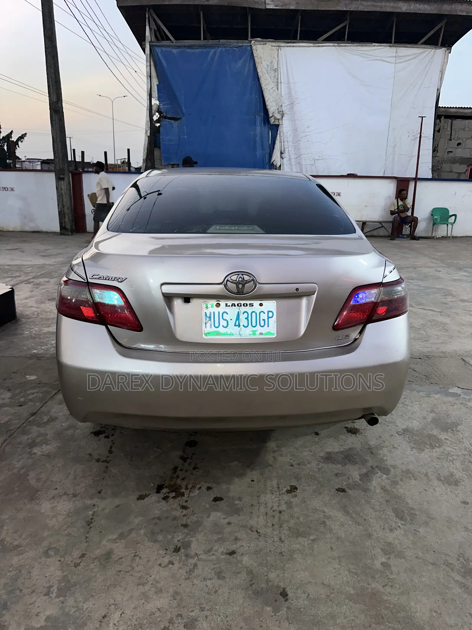 Toyota Camry 2.4 LE 2008 Gold