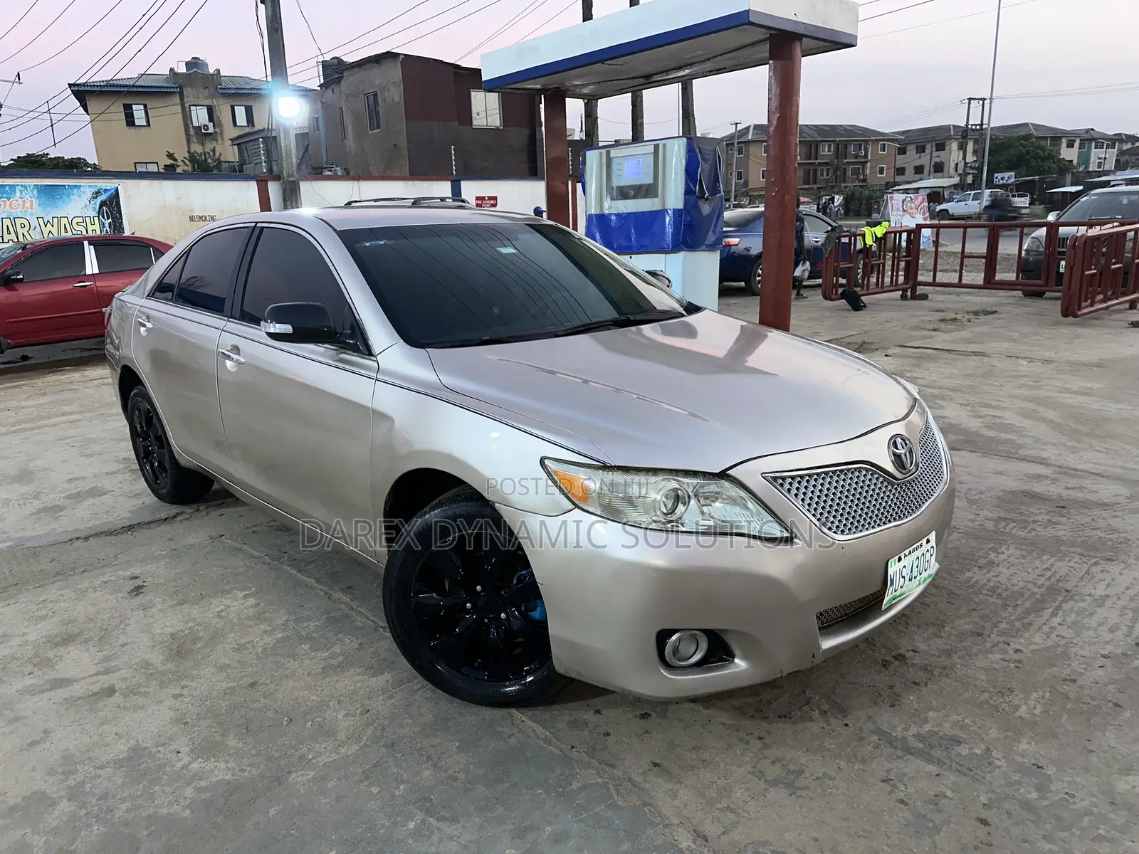 Toyota Camry 2.4 LE 2008 Gold