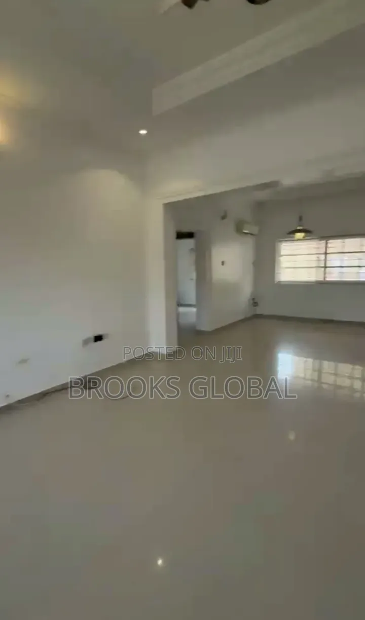2bdrm Bungalow in Utako for rent