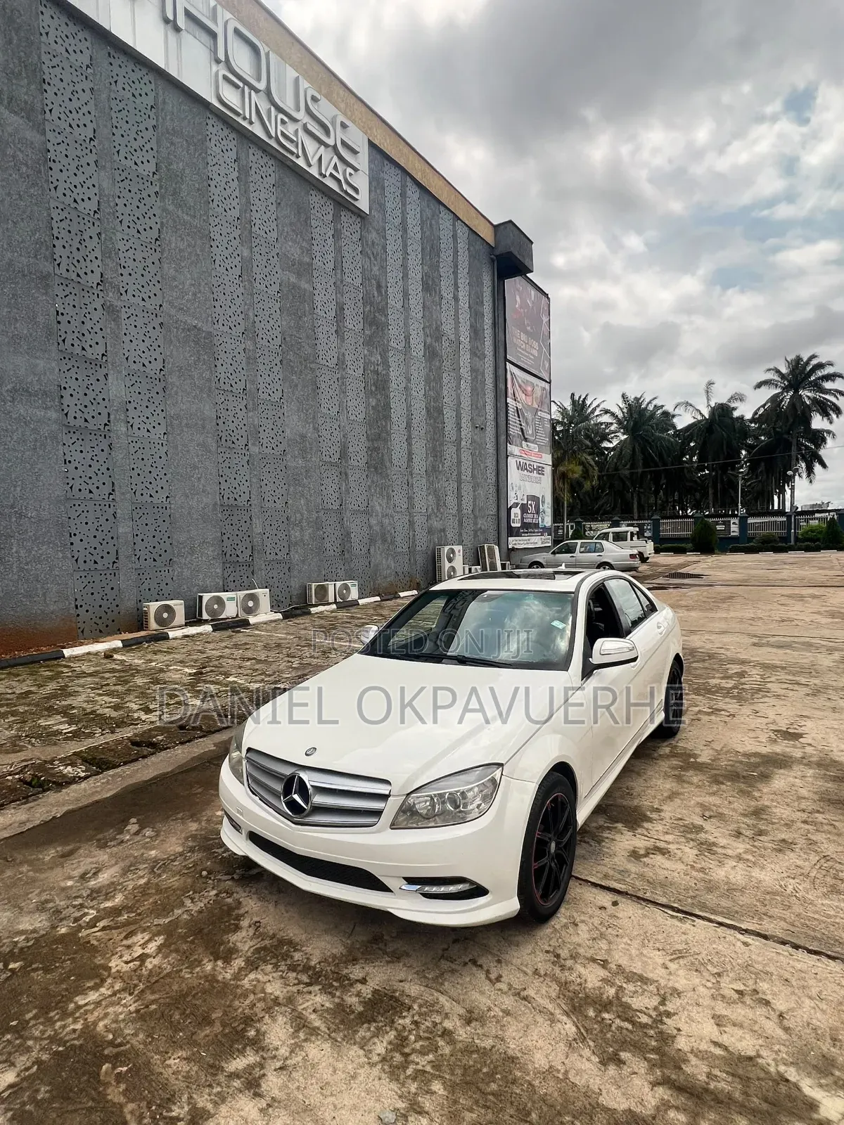 Mercedes-Benz C300 2009 White