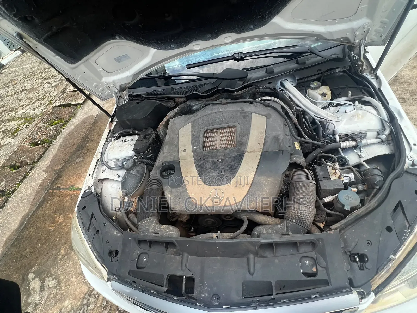 Mercedes-Benz C300 2009 White