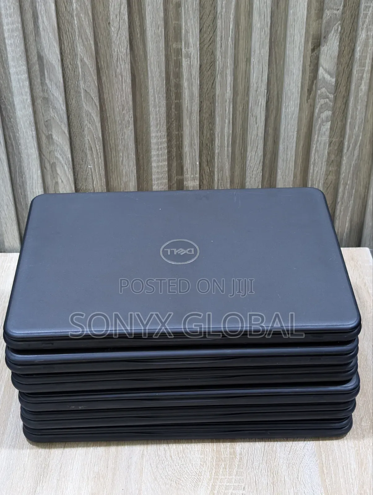Laptop Dell Latitude 3310 4GB Intel Celeron SSD 128GB