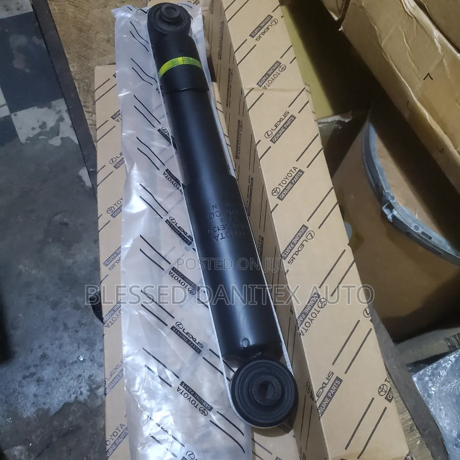 Original Back Shock Abserber for Highlander 2015/2018