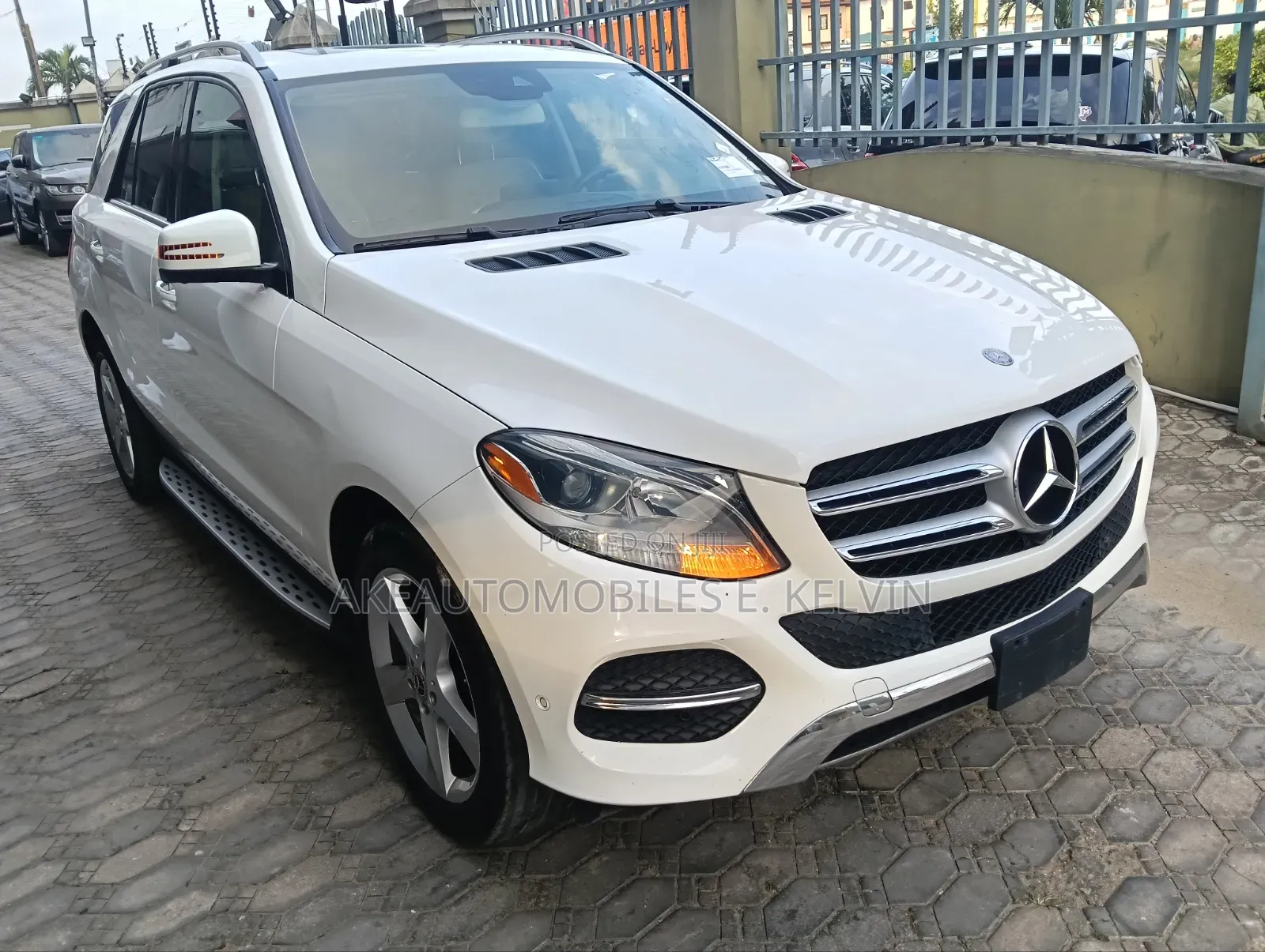 Mercedes-Benz GLE-Class 2017 White