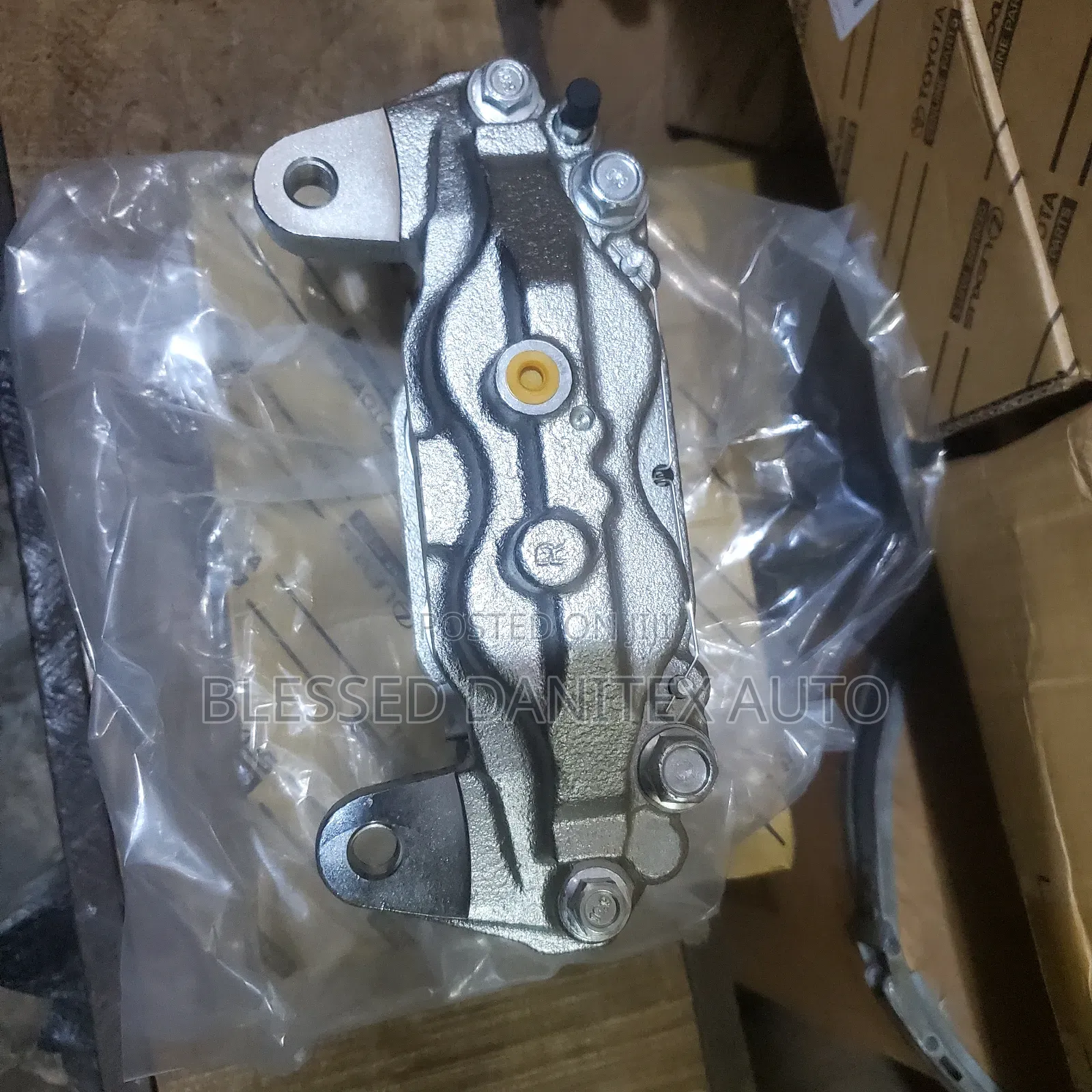 Original Front Cliper for Lx570 2016/2019