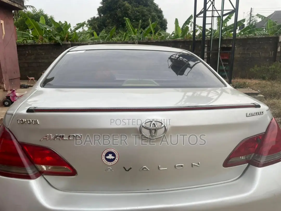 Toyota Avalon Limited 2007 Silver