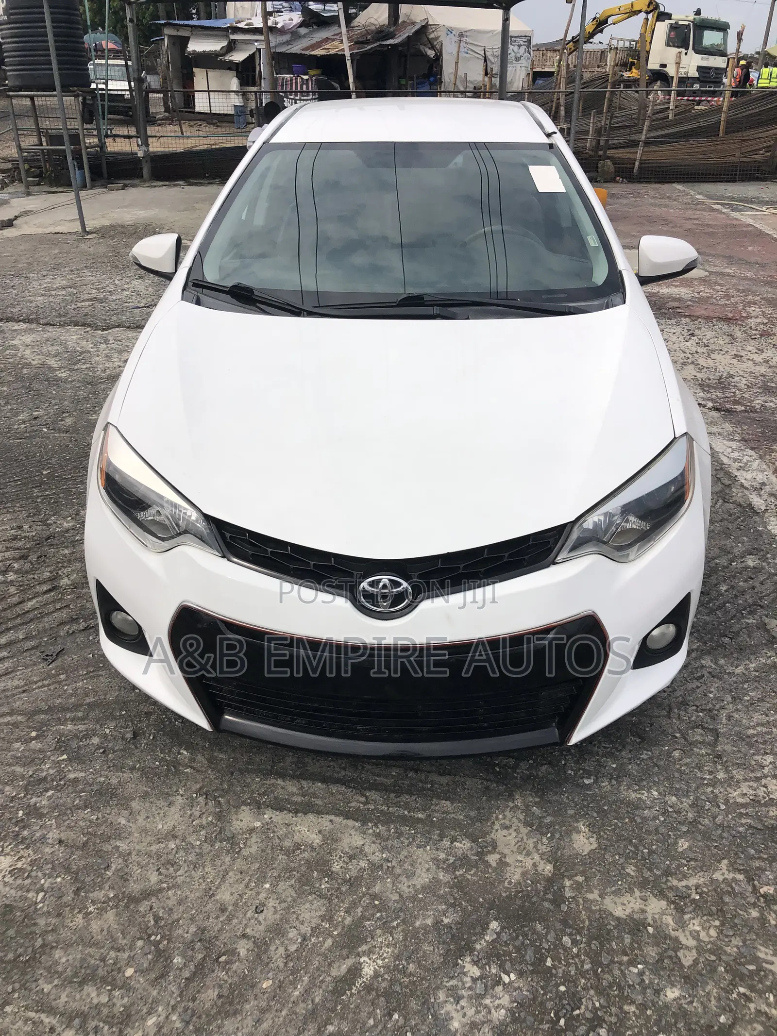 Toyota Corolla 2016 White