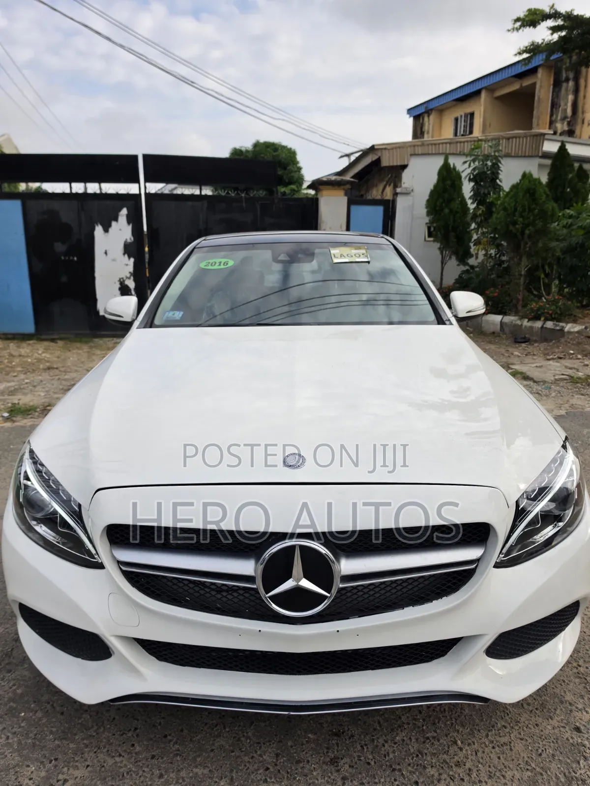 Mercedes-Benz C300 2016 White