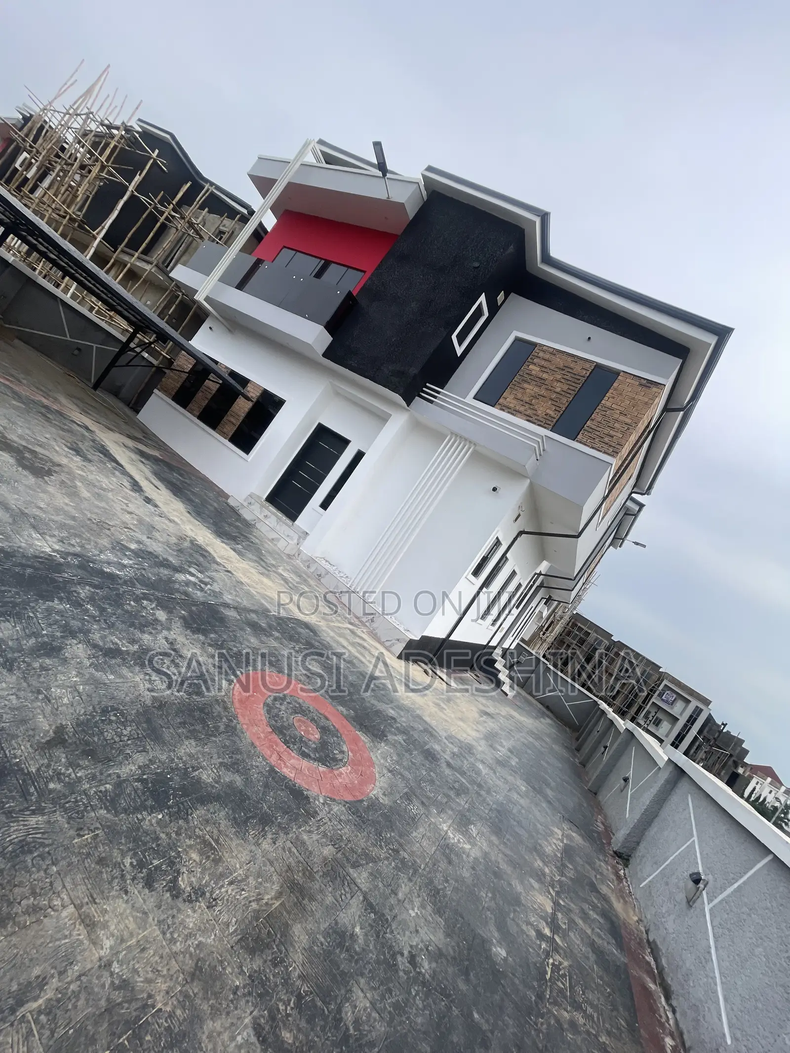 5bdrm Duplex in Wuye Main,Fct Abuja for sale