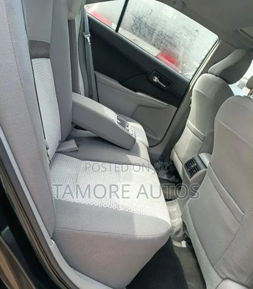 Toyota Camry XLE 4dr Sedan (2.5L 4cyl 6A) 2014 Blue