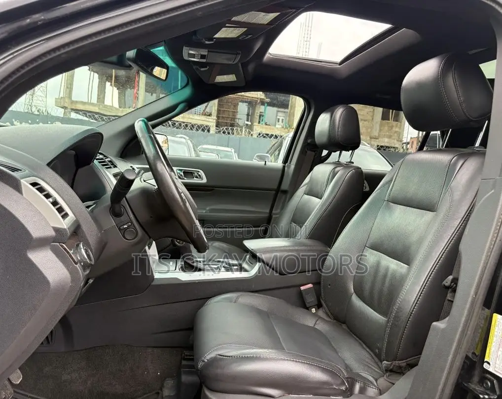 Ford Explorer Limited 4dr 4x4 (3.5L 6cyl 6A) 2012 Black